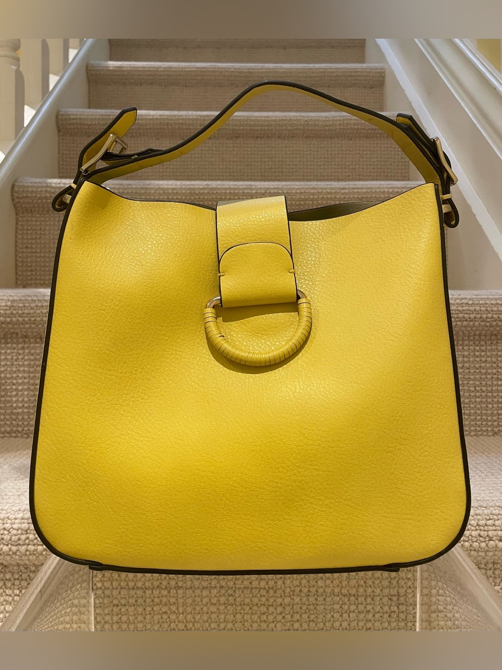 Yellow Women's Zara Shoulder Bag - Classic Chic